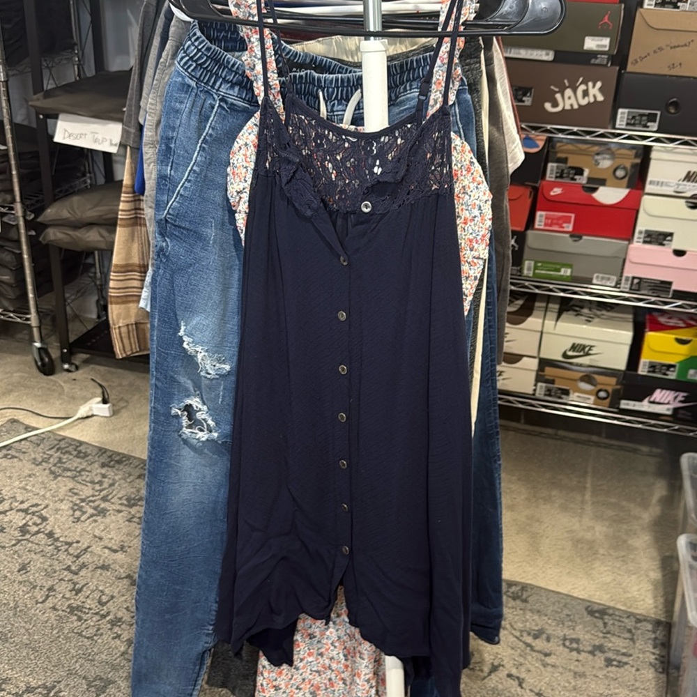 Item 113 No Brand Navy Dress